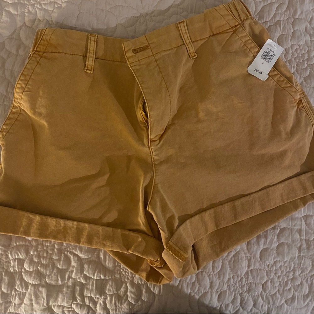 Old Navy “everyday” size Small